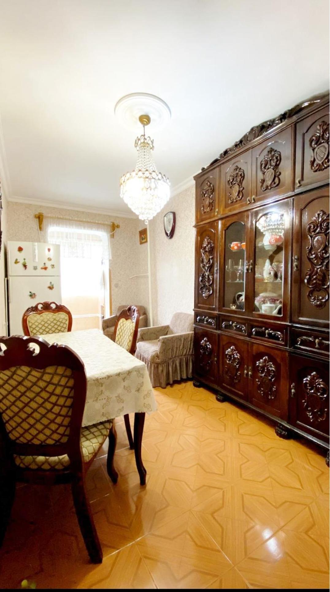 David,S Apartment In Palm Trees Alley On Agmashenebeli Kutaisi Exterior photo